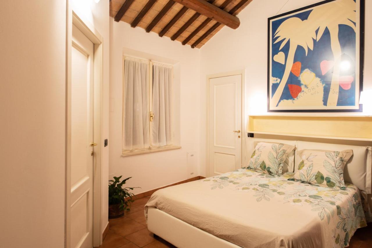 Corte Degli Estensi, Romantica Mansardina Ferrara Exteriér fotografie